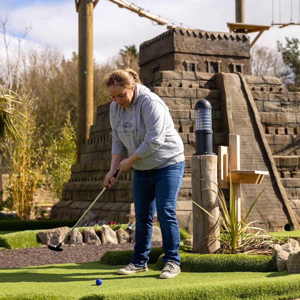 £5 Adventure Golf February Half-Term at Aztec Adventure